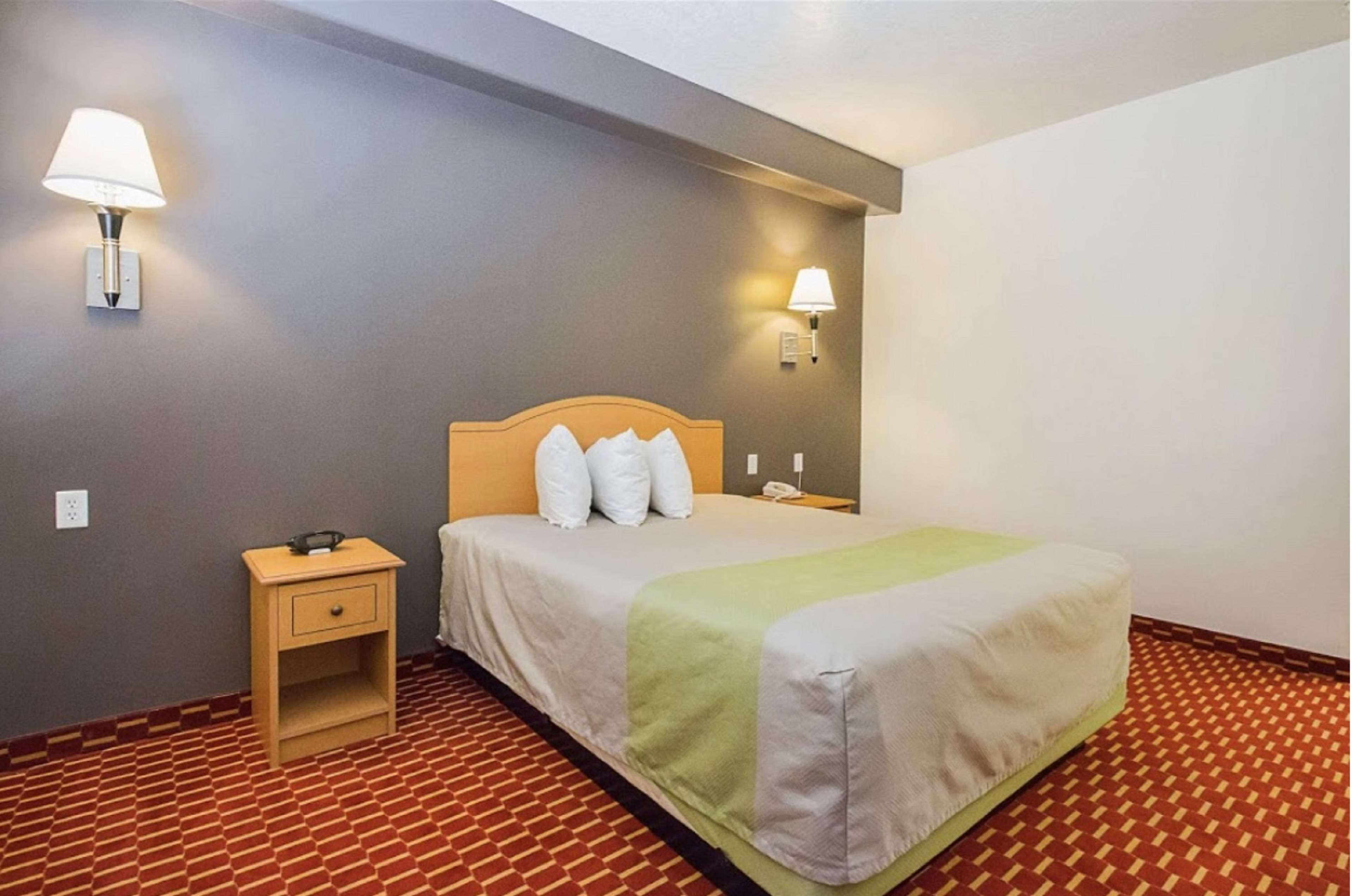 Executive Inn & Suites Extended Stay - Vernal Bilik gambar