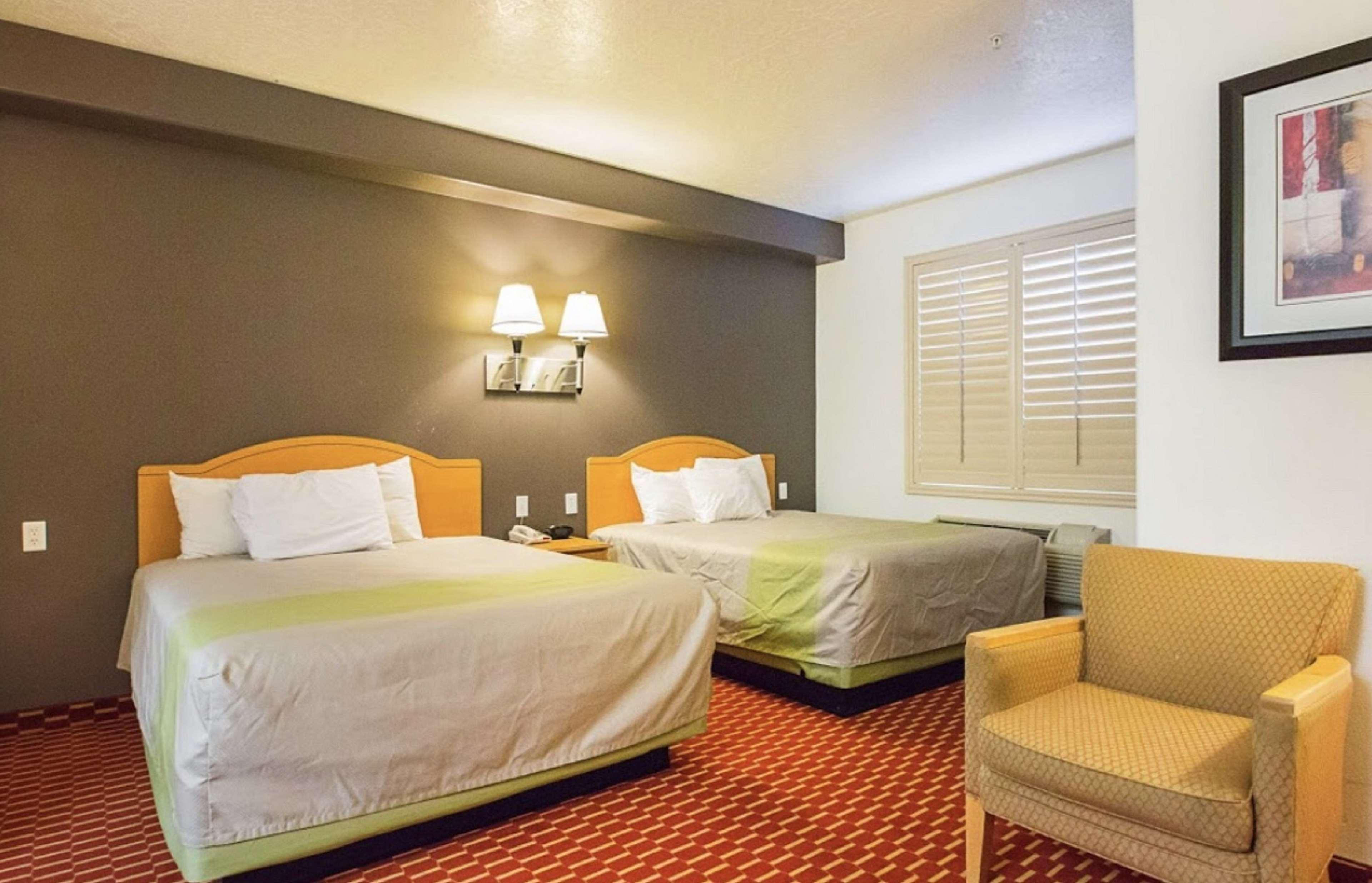 Executive Inn & Suites Extended Stay - Vernal Bilik gambar