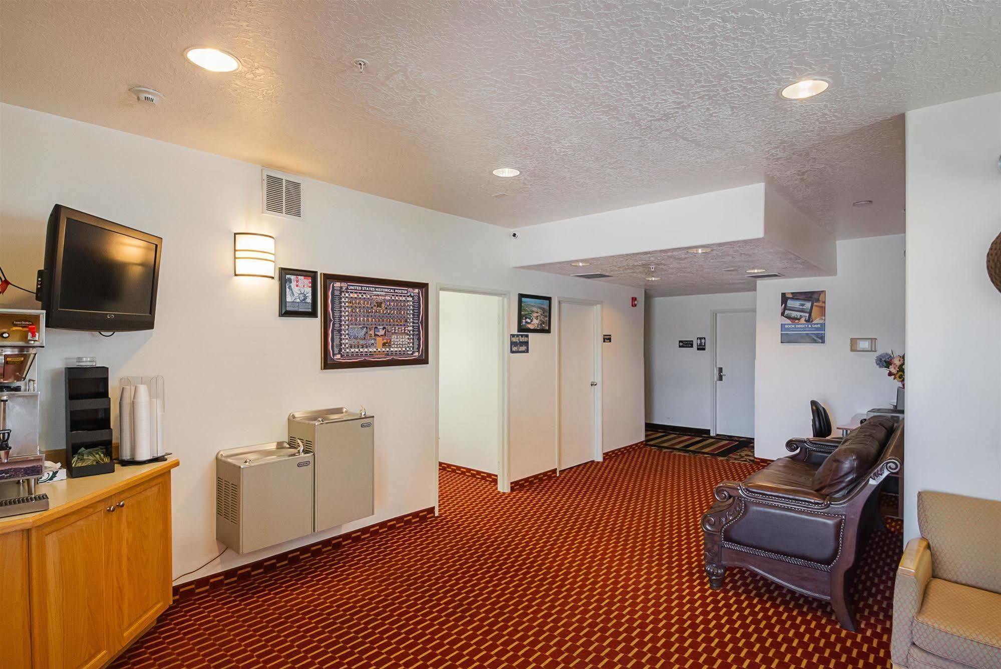 Executive Inn & Suites Extended Stay - Vernal Dalaman gambar