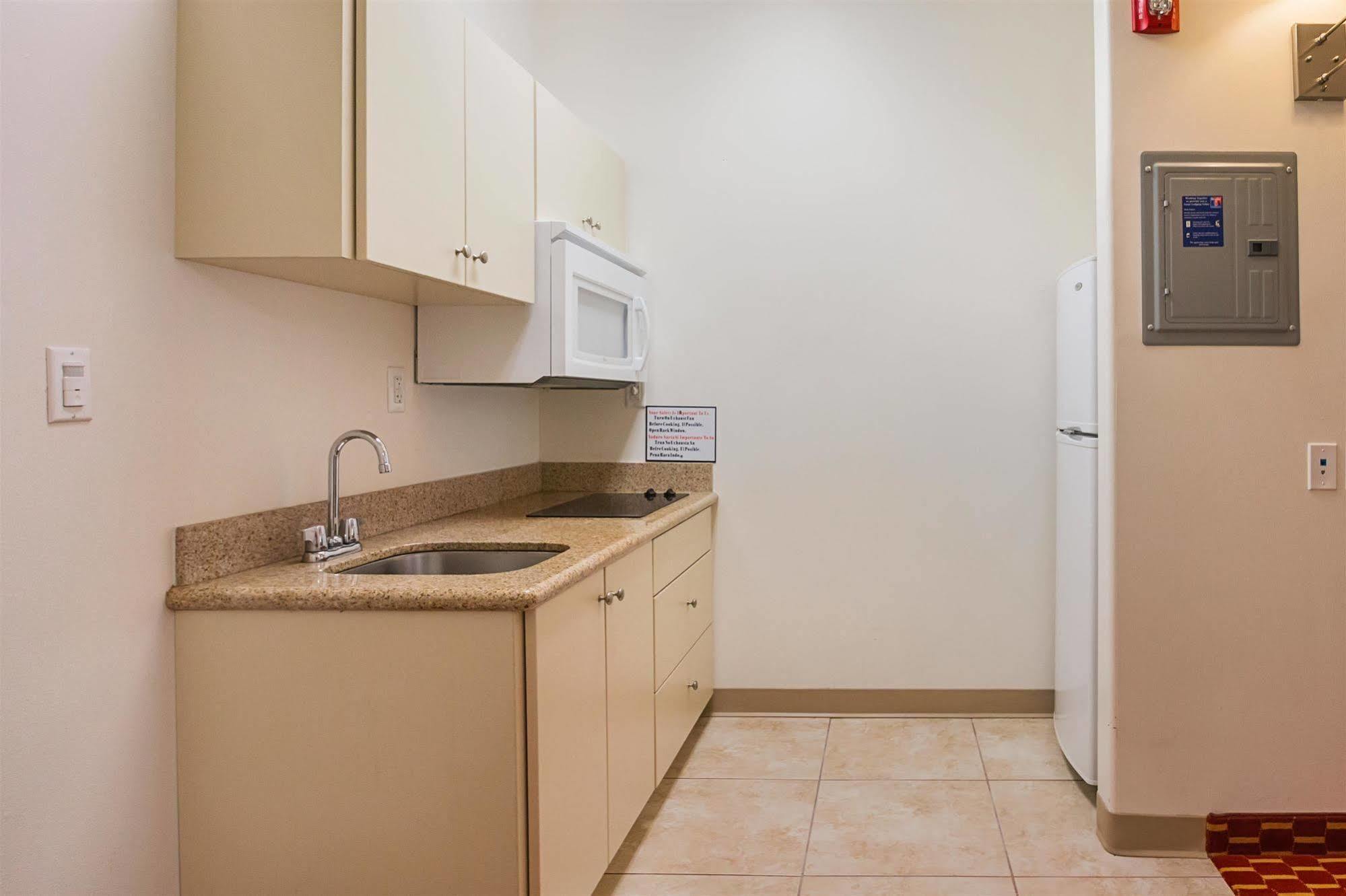 Executive Inn & Suites Extended Stay - Vernal Bilik gambar